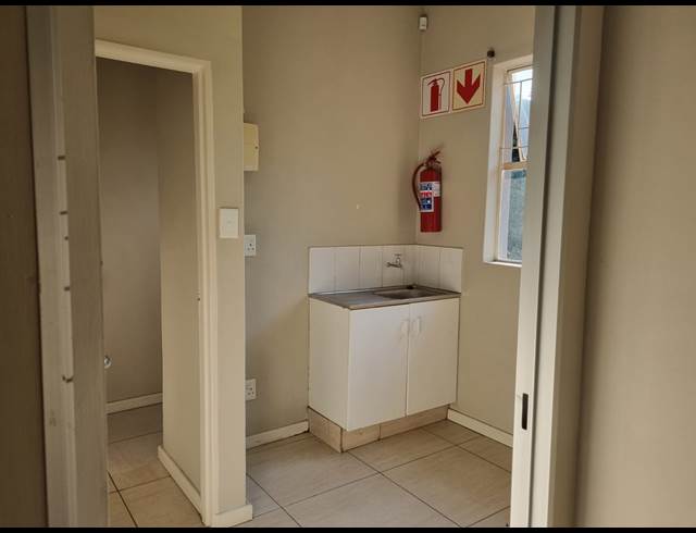 92M² OFFICE TO LET IN NELSPRUIT CENTRAL
