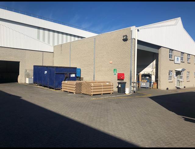 738M² WAREHOUSE TO LET IN EPPING INDUSTRIAL