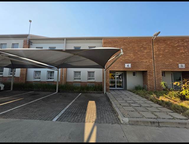 550M² WAREHOUSE TO LET IN STORMILL