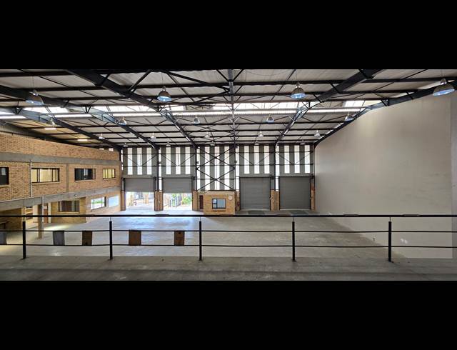 3,401M² WAREHOUSE TO LET IN WELTEVREDEN PARK