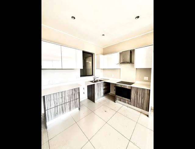 2 BEDROOM APARTMENT TO LET IN SANDTON CENTRAL