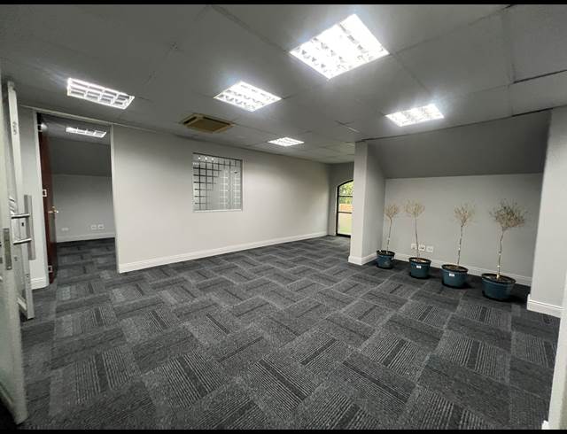 188M² OFFICE TO LET IN ROSEBANK