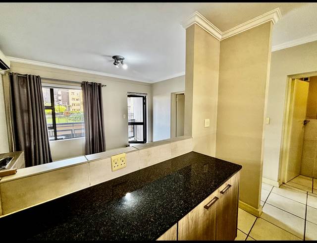 2 BEDROOM APARTMENT TO LET IN SANDTON CENTRAL