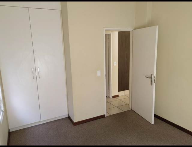 1 BEDROOM PROPERTY TO RENT IN BRYANSTON
