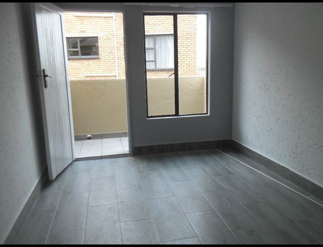 2 bed property to rent in WINCHESTER HILLS