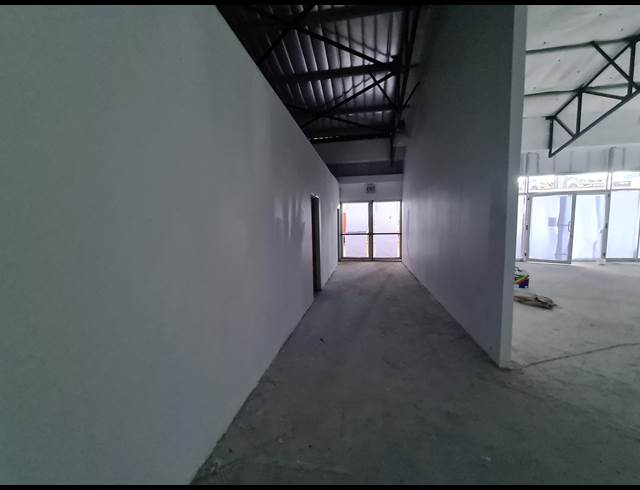 185M² RETAIL TO LET IN BRACKENFELL CENTRAL