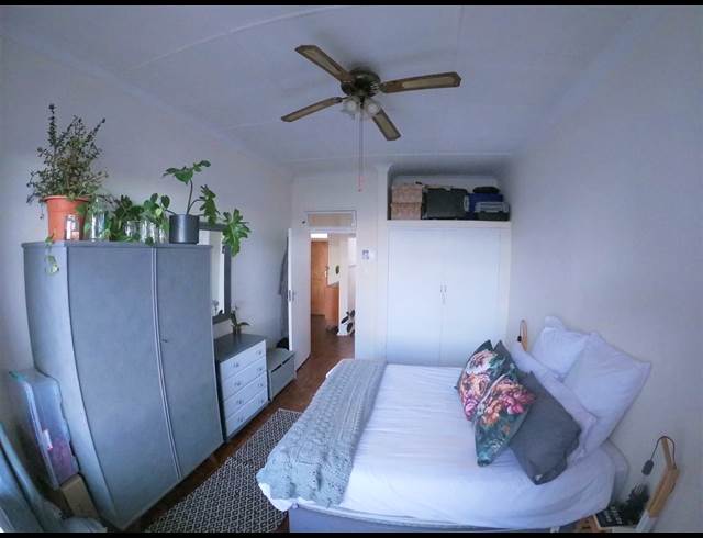 1 bed property to rent in PARKTOWN NORTH