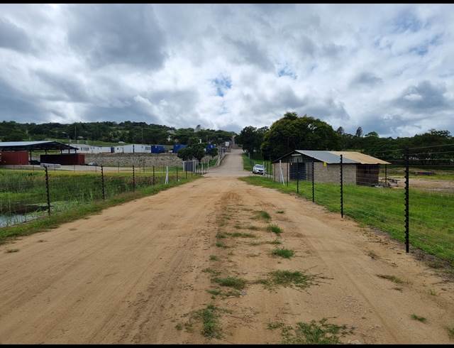 10,000M² VACANT LAND TO LET IN ROCKY DRIFT