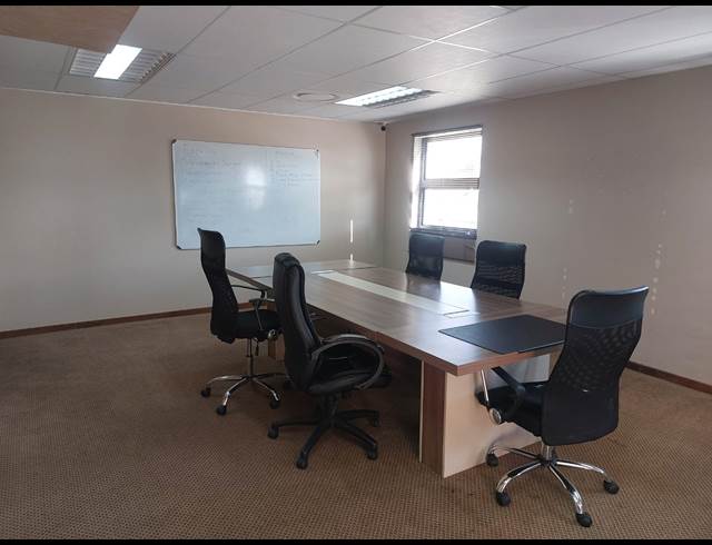 150M² OFFICE TO LET IN TIJGER VALLEI