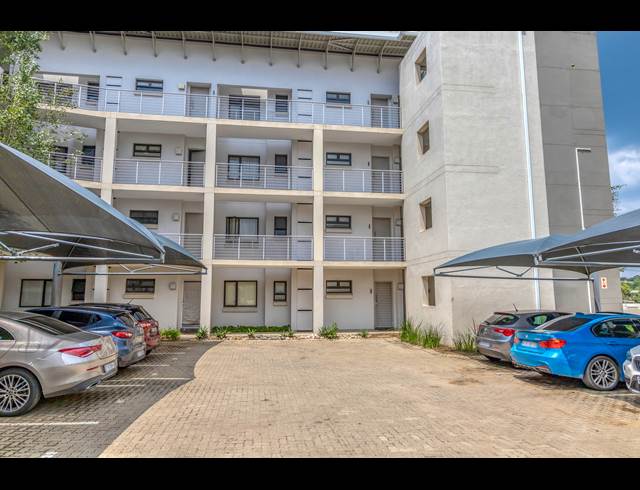 2 BEDROOM APARTMENT RENTED IN FOURWAYS
