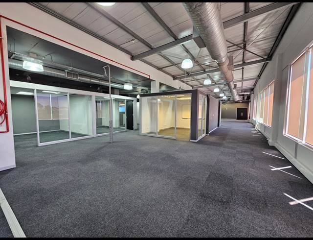 2,000M² OFFICE TO LET IN NORTHGATE BUSINESS PARK