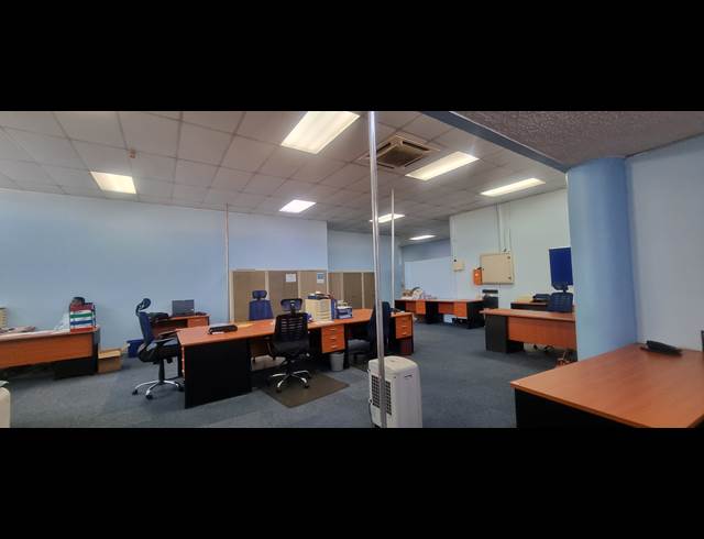 350M² OFFICE TO LET IN GREYVILLE
