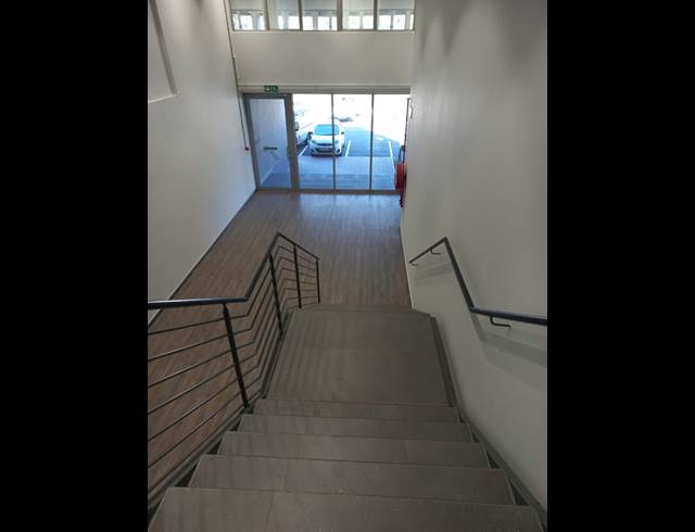 651M² OFFICE TO LET IN UMGENI PARK
