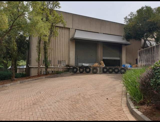 2,258M² WAREHOUSE TO LET IN CITY DEEP