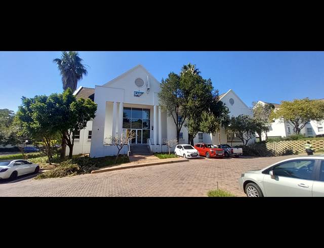 668M² OFFICE TO LET IN WOODMEAD