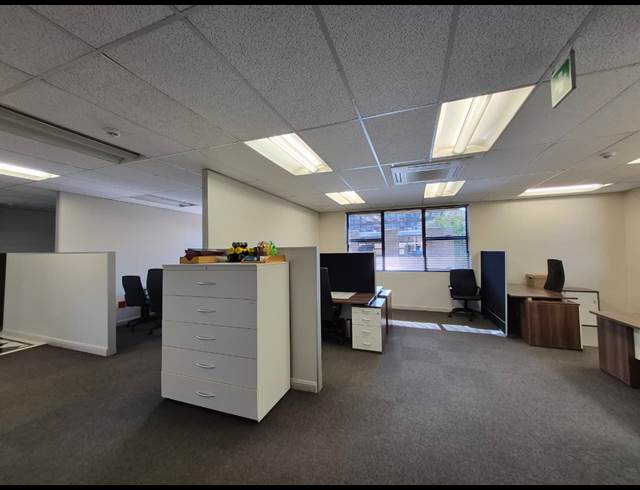 283M² OFFICE TO LET IN ROSEBANK