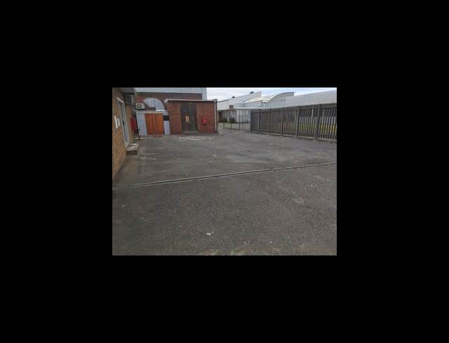 1,200M² WAREHOUSE TO LET IN EPPING INDUSTRIAL