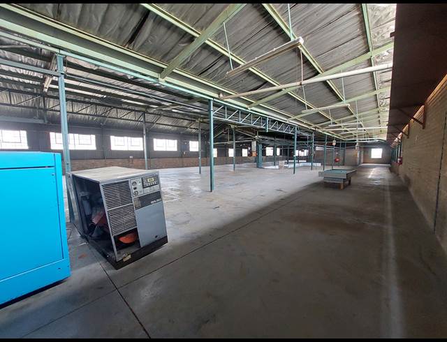 3,000M² FACTORY TO LET IN ANDERBOLT