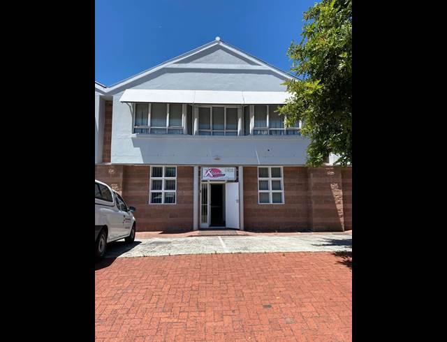 400M² WAREHOUSE TO LET IN OTTERY