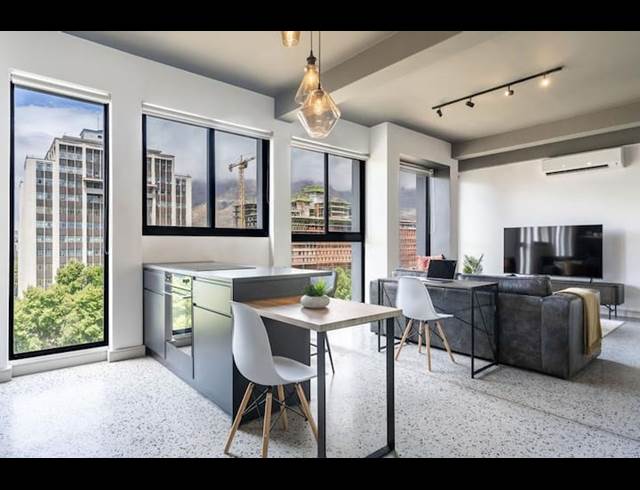 1 BEDROOM APARTMENT RENTED IN CAPE TOWN CITY CENTRE