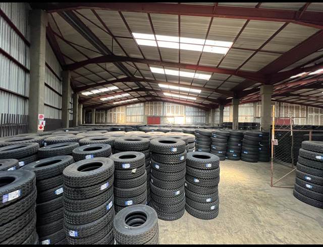 8,000M² WAREHOUSE TO LET IN JUPITER