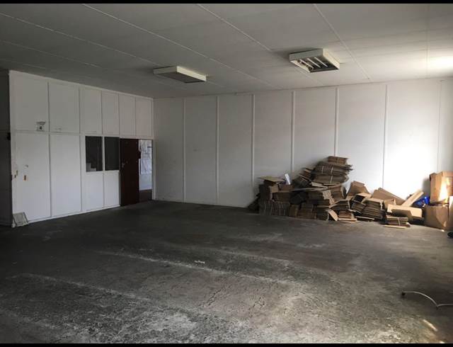 350M² WAREHOUSE TO LET IN MAITLAND