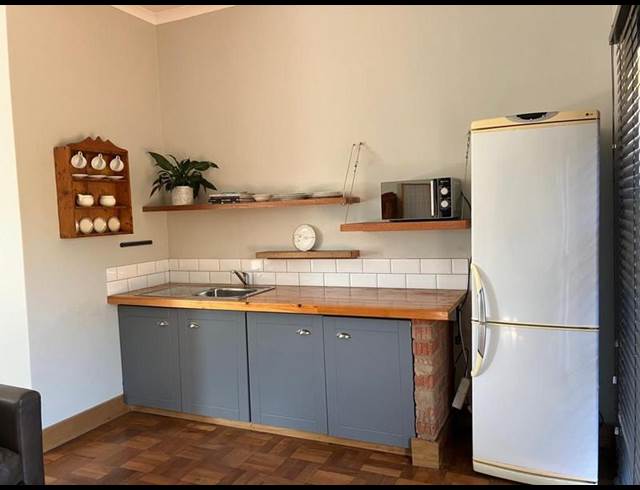 1 BEDROOM PROPERTY TO RENT IN ZINI RIVER ESTATE