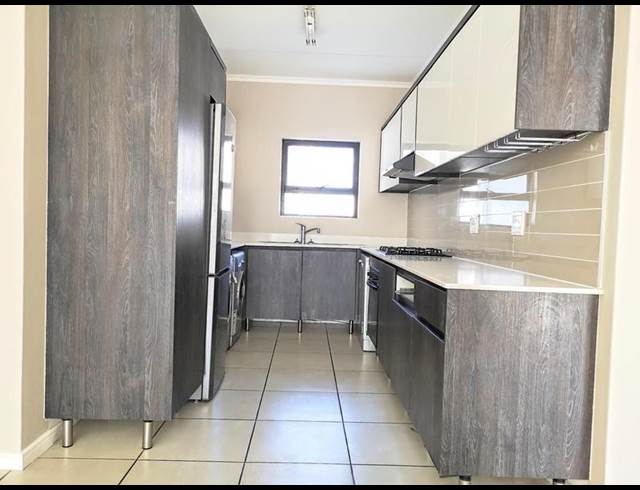 2 BEDROOM PROPERTY TO RENT IN SANDOWN