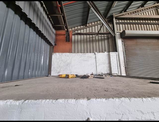 372M² WAREHOUSE TO LET IN CITY DEEP