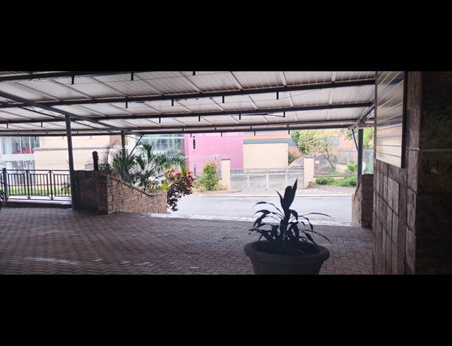 253.20M² OFFICE TO LET IN NELSPRUIT CENTRAL