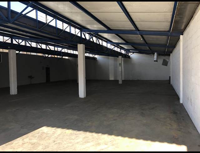 425M² WAREHOUSE TO LET IN AIRPORT INDUSTRIA