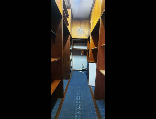 58M² BUSINESS CENTRE TO LET IN LAUDIUM