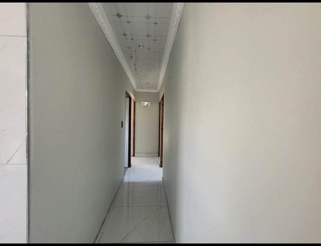 BUSINESS PROPERTY TO RENT IN BEREA