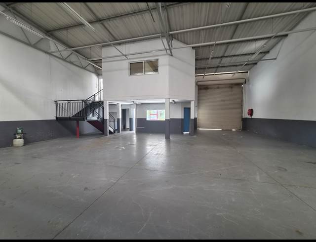 250M² WAREHOUSE TO LET IN ALLANDALE