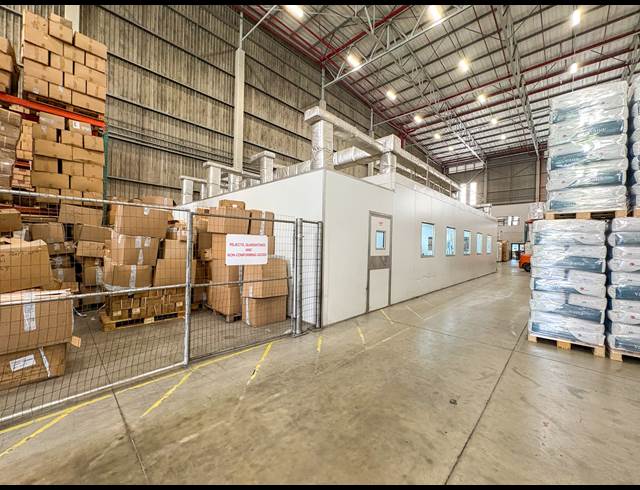 2,730M² WAREHOUSE TO LET IN GLEN ANIL