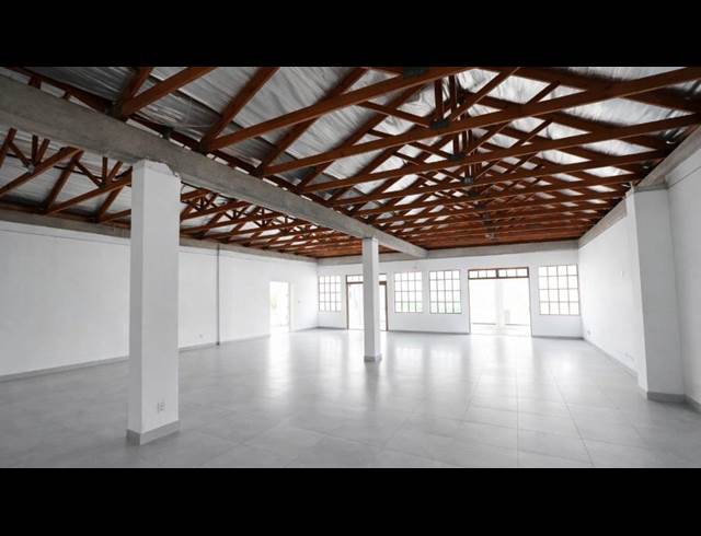 461M² BUSINESS CENTRE TO LET IN NELSPRUIT CENTRAL