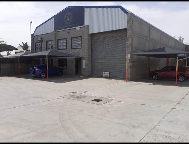 1,085M² WAREHOUSE TO LET IN KILLARNEY GARDENS