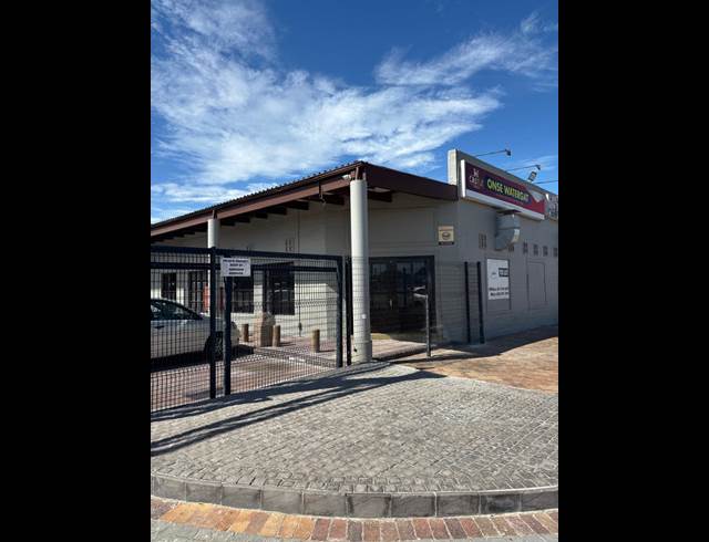 146.50M² OFFICE TO LET IN PEERLESS PARK WEST