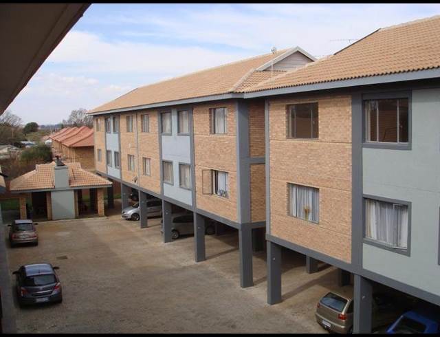 2 BEDROOM PROPERTY TO RENT IN BULT WEST