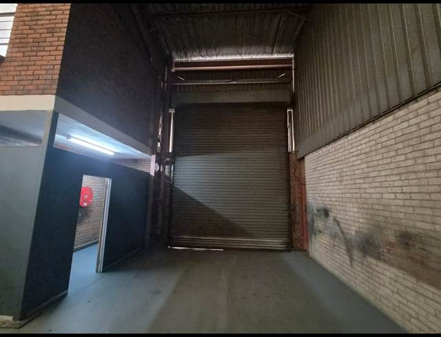 265M² WAREHOUSE TO LET IN WADEVILLE