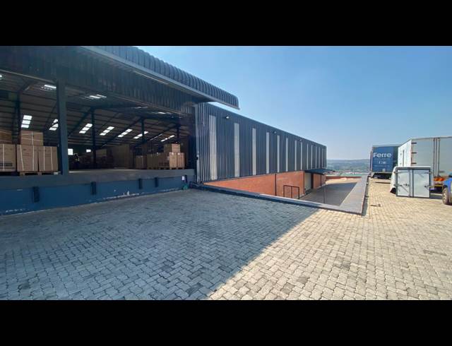1,200M² WAREHOUSE TO LET IN SUNDERLAND RIDGE