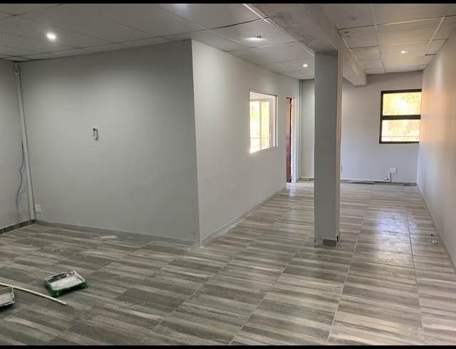 57M² OFFICE TO LET IN ELDORAIGNE