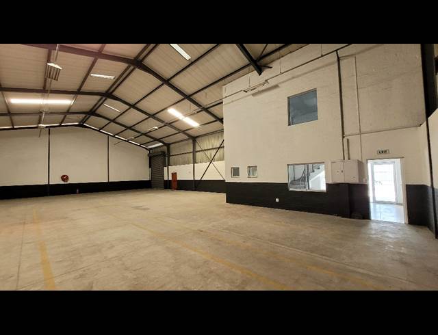 480M² WAREHOUSE TO LET IN PAROW INDUSTRIAL