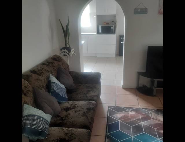 2 bed property to rent in LADYSMITH