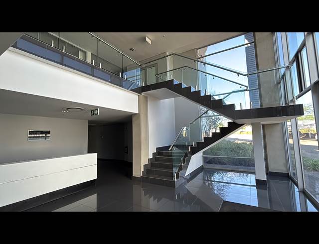 7,739M² WAREHOUSE TO LET IN ELANDSFONTEIN