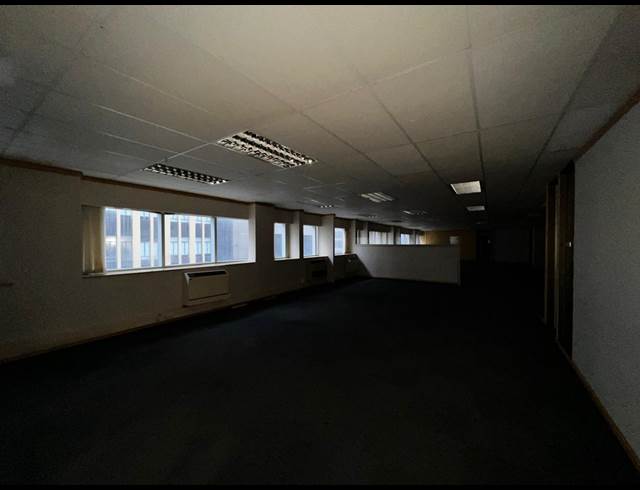 2,371M² OFFICE TO LET IN CAPE TOWN CITY CENTRE