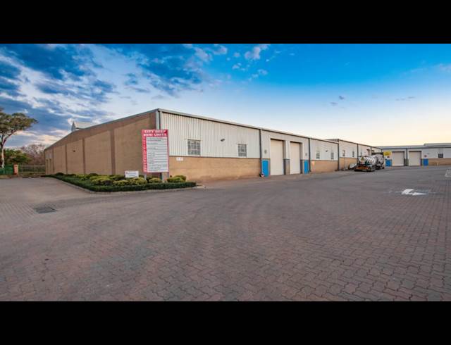1,146M² WAREHOUSE TO LET IN CITY DEEP