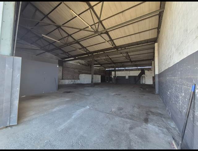 442.80M² WAREHOUSE TO LET IN BRACKENFELL SOUTH