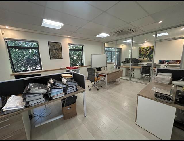415M² BUILDING TO LET IN NEWLANDS