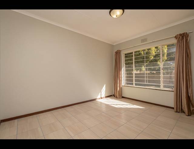 3 Bedroom House to Rent Krugersdorp